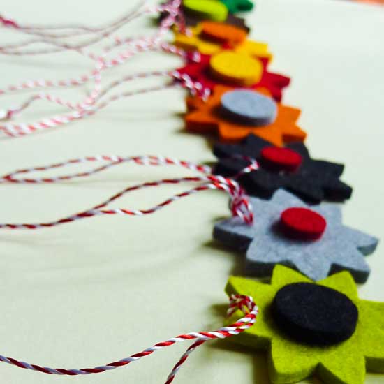 Martisor fetru - sunny