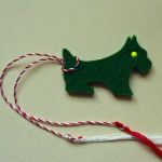 Catel verde din fetru /  pasla 