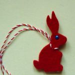 Iepurasi colorati fetru / pasla rosu