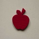 Martisoare fetru / pasla model: mar rosu