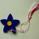 Flori colorate fetru/pasla martisor - brosa albastru