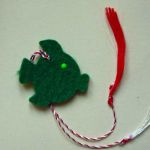 Martisoare pestisori din fetru / pasla verde